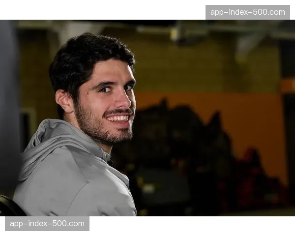 狼队与年轻前锋佩德罗-内托就续约展开初步谈判 狼队与年轻前锋佩德罗-内托就续约展开初步谈判